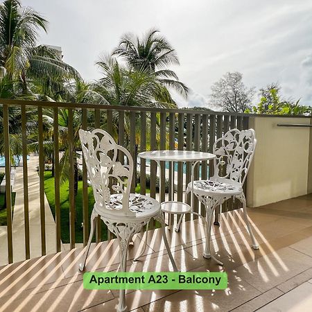 Apartmán By The Sea- Pool And Sea View Batu Feringgi Exteriér fotografie
