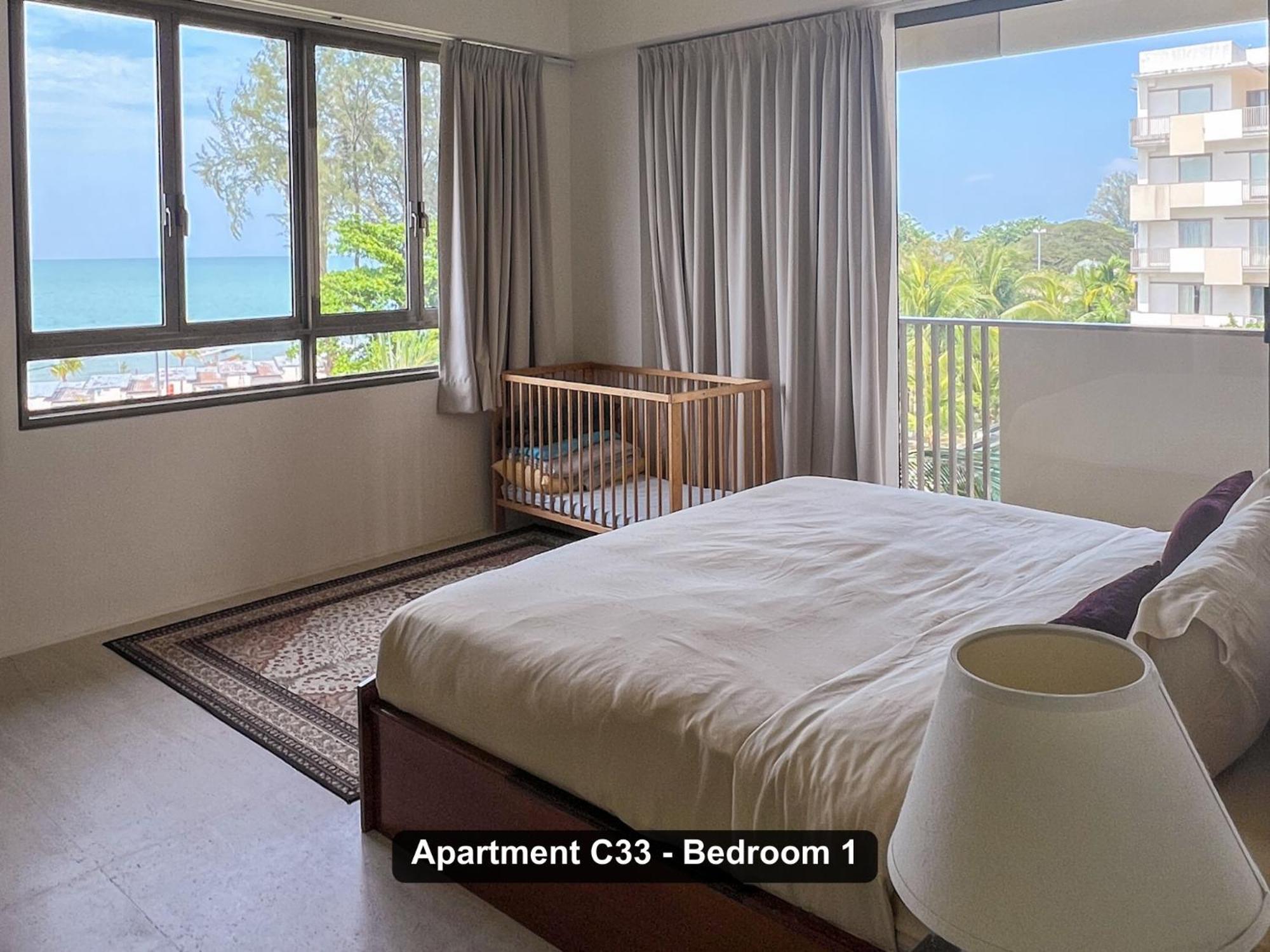 Apartmán By The Sea- Pool And Sea View Batu Feringgi Exteriér fotografie