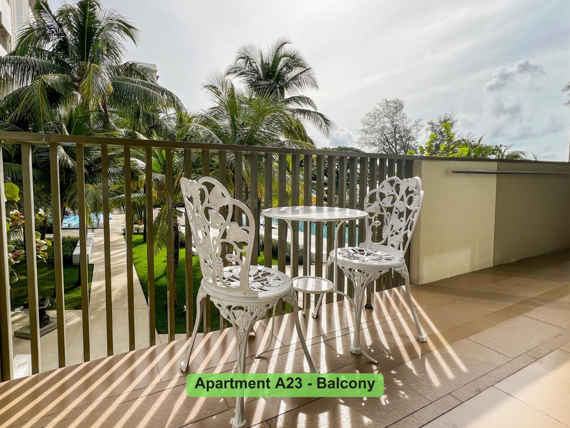 Apartmán By The Sea- Pool And Sea View Batu Feringgi Exteriér fotografie
